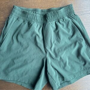 Lululemon Athletica Pacebreaker Linerless Shorts 5”